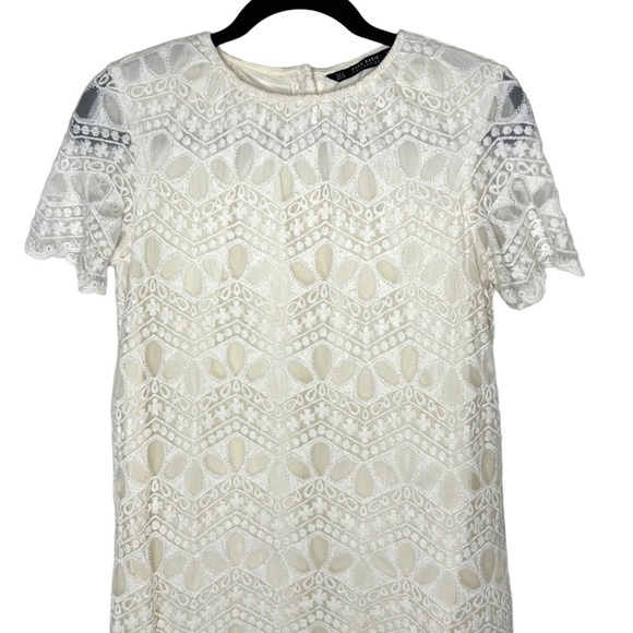 ZARA Womens Cream Lace Short Sleeve Shift Dress - Picture 3 of 11